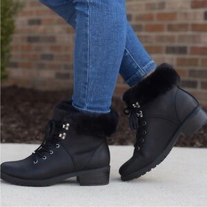 SOUL Naturalizer Black Fur-Trimmed Boots